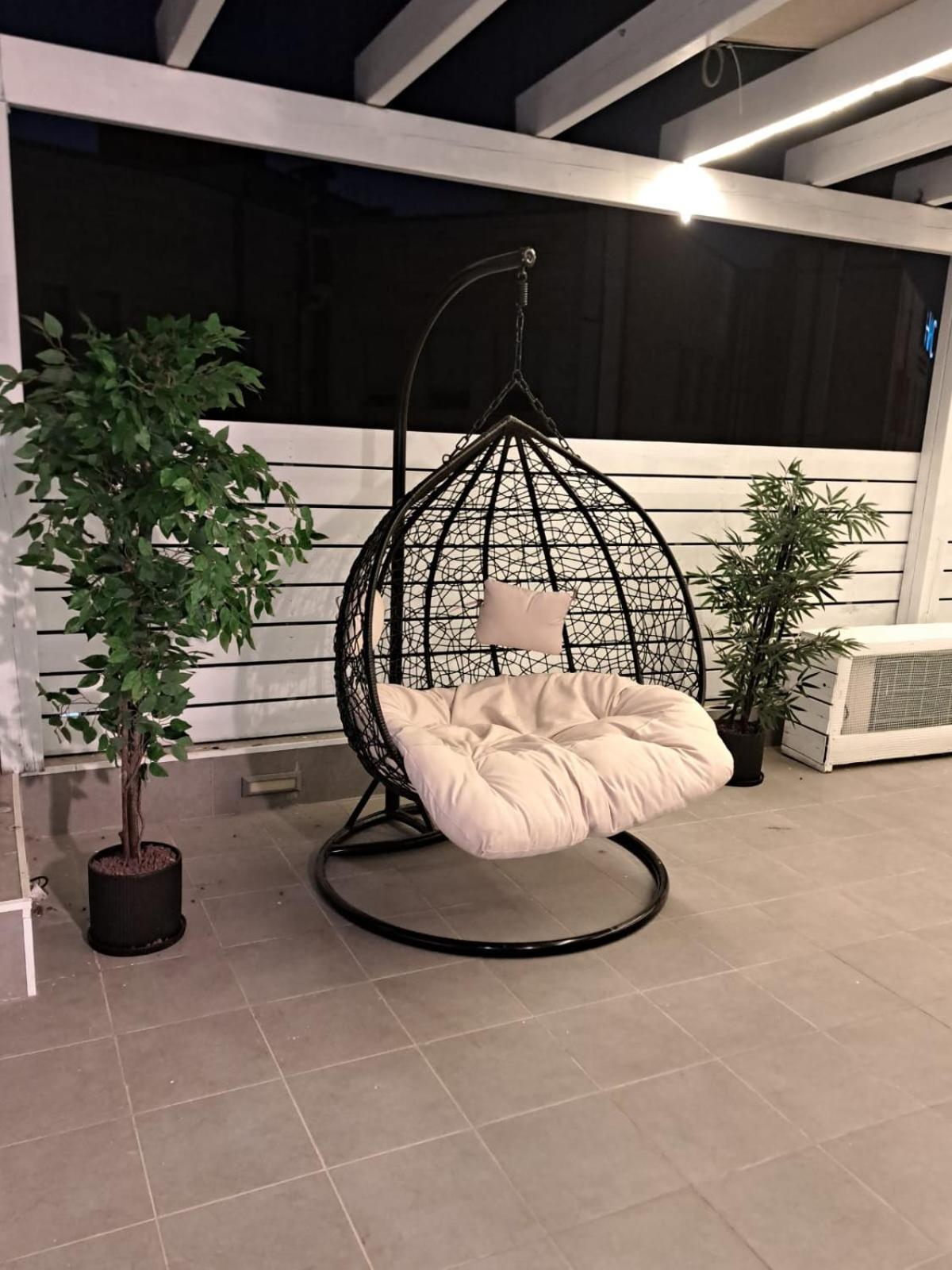 Authentic One Bedroom Apartment In City Center Jerusalem Eksteriør bilde